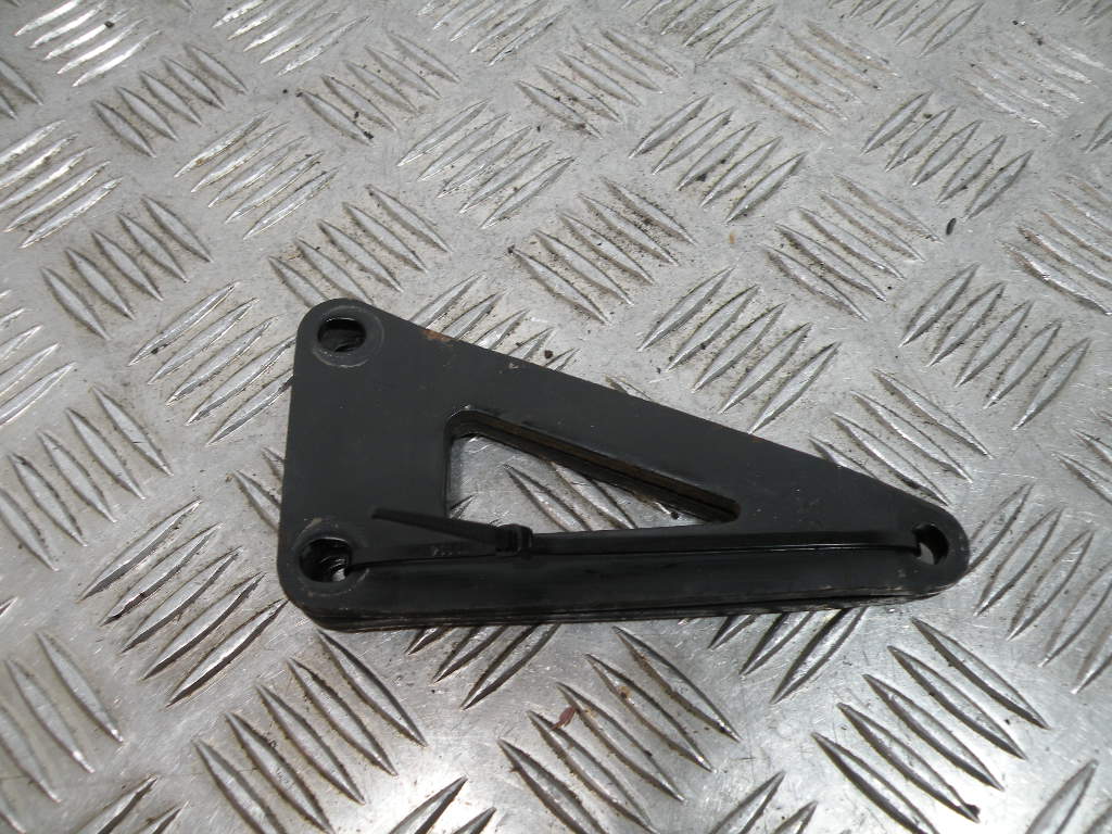 Patte de fixation d’échappement APRILIA 125 CLASSIC 2t -2003-