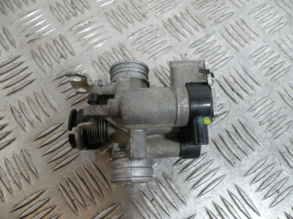 Corps papillon PIAGGIO LIBERTY 50 I GET 4t -2021-