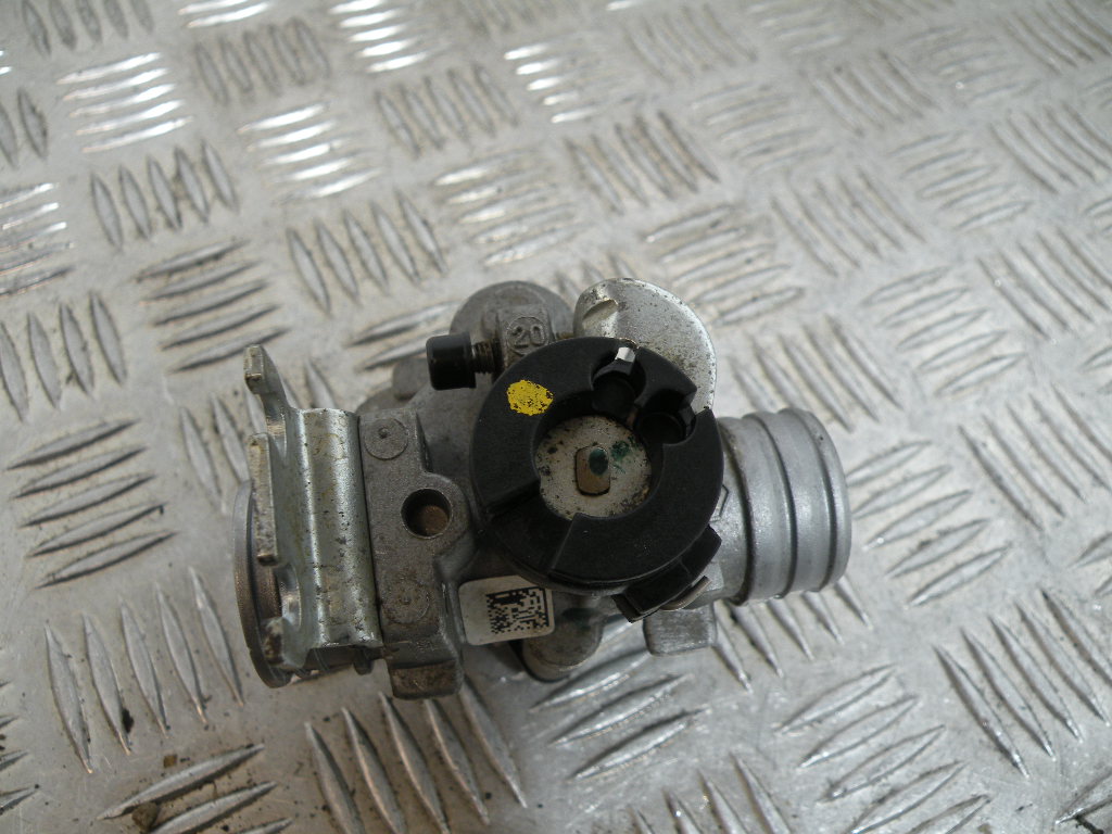 Corps papillon PIAGGIO LIBERTY 50 I GET 4t -2021-