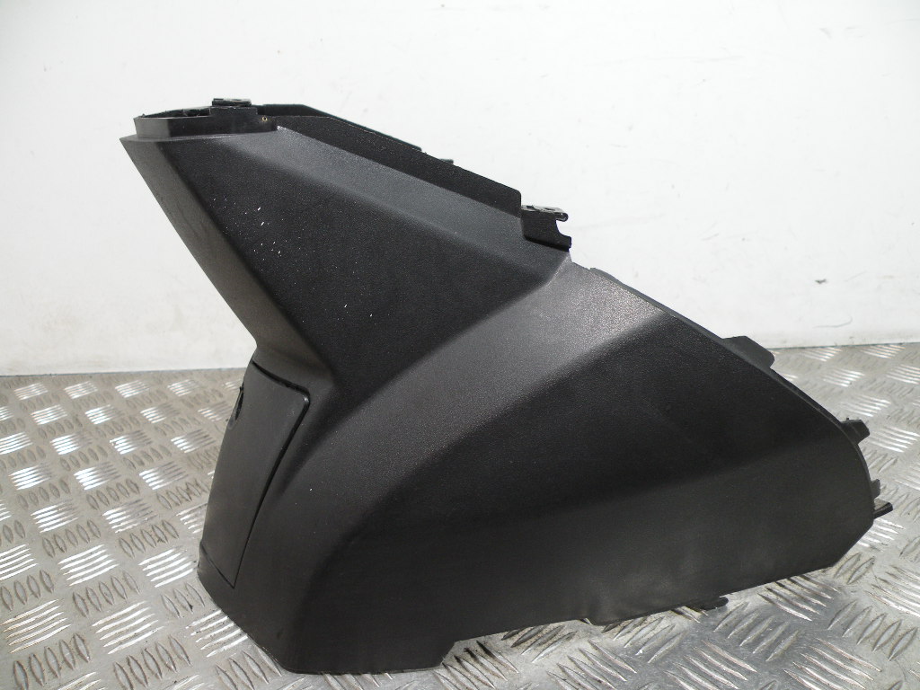 Carénage sous selle PEUGEOT 50 VIVACITY 2t -2013-