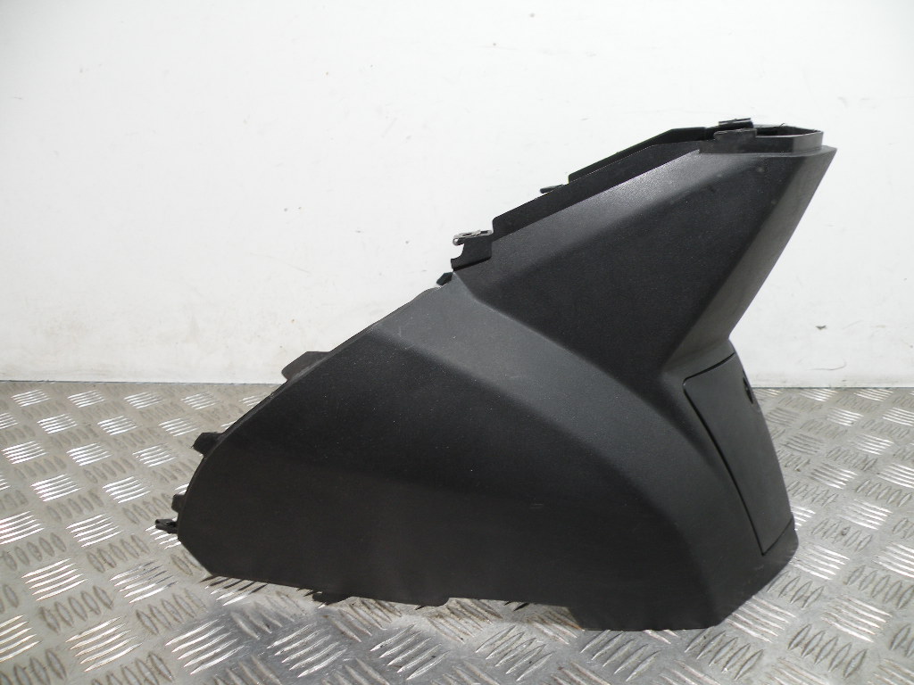Carénage sous selle PEUGEOT 50 VIVACITY 2t -2013-