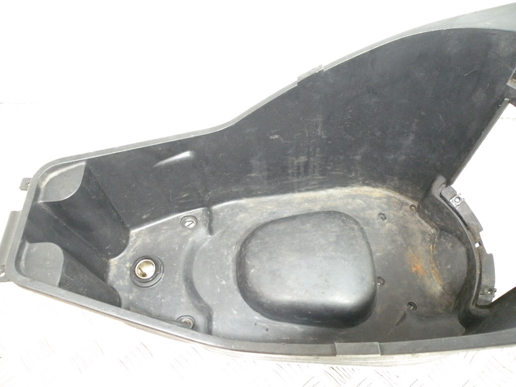 Coffre sous selle PEUGEOT 50 VIVACITY 2t -2013-