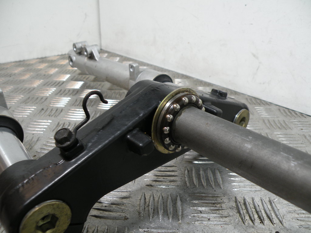 Fourche PEUGEOT 50 VIVACITY 2t -2013-