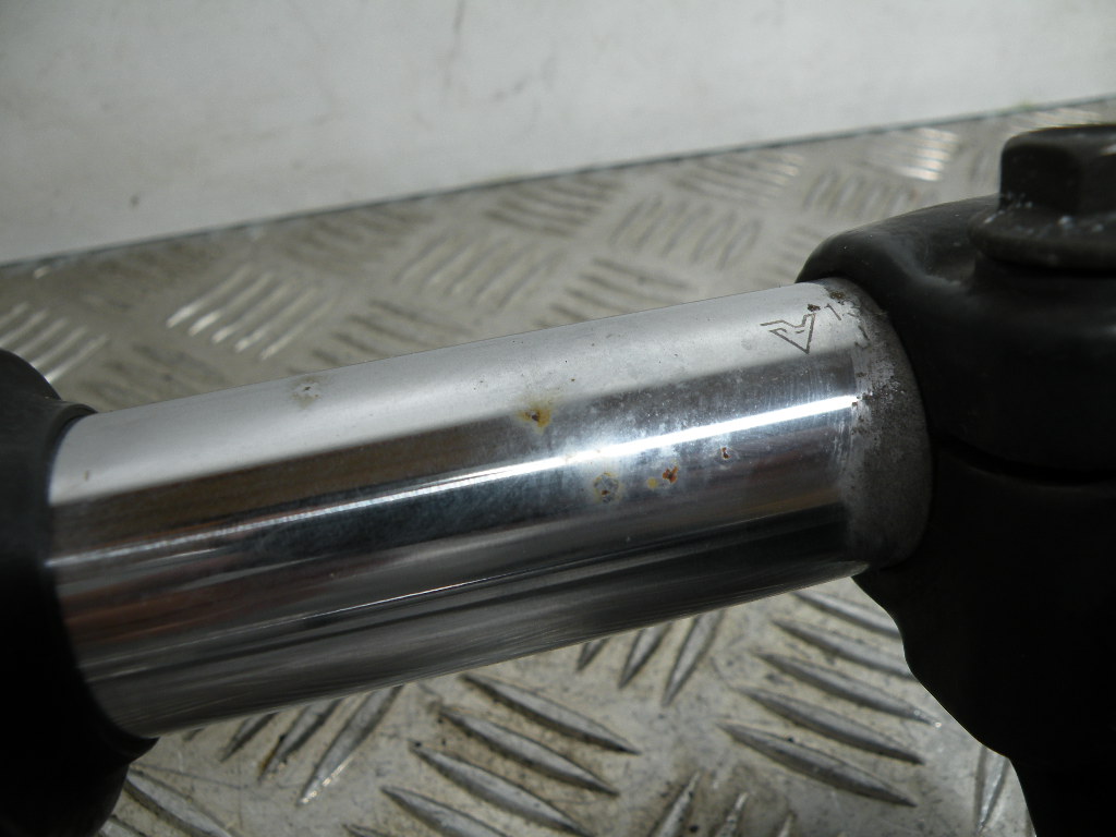 Fourche PEUGEOT 50 VIVACITY 2t -2013-