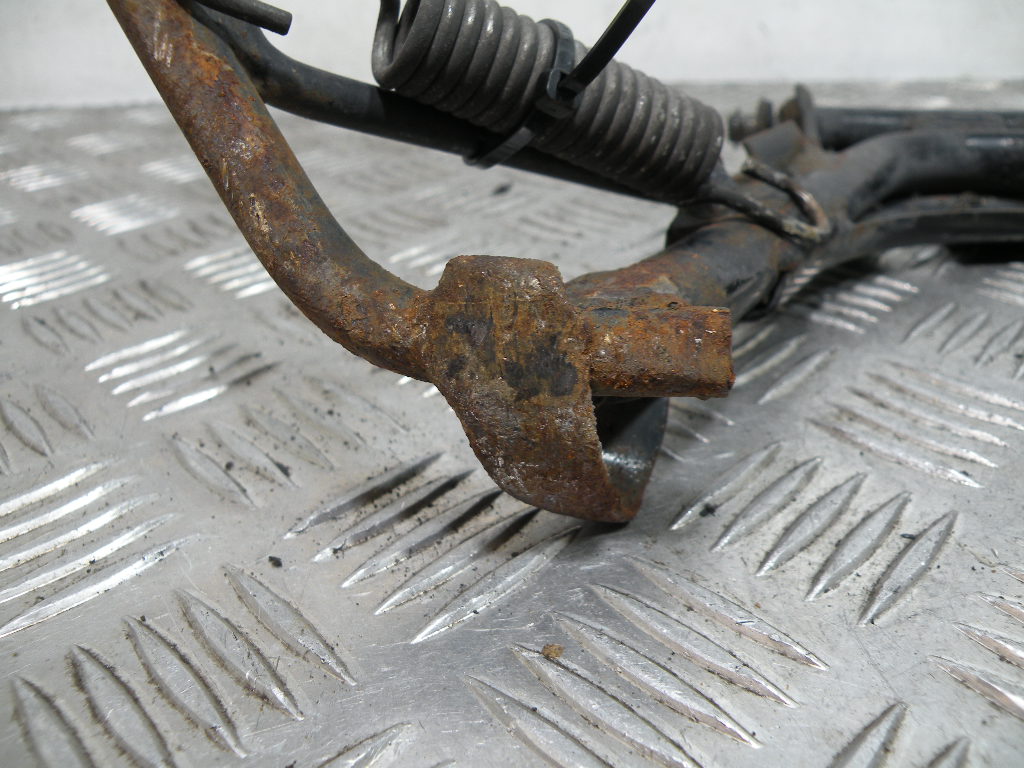 Béquille centrale PEUGEOT 50 VIVACITY 2t -2013-