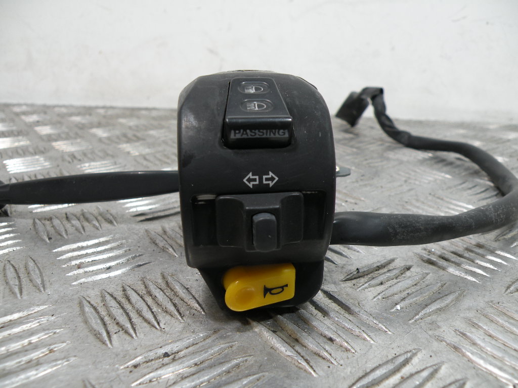 Commodo gauche PEUGEOT 50 VIVACITY 2t -2013-