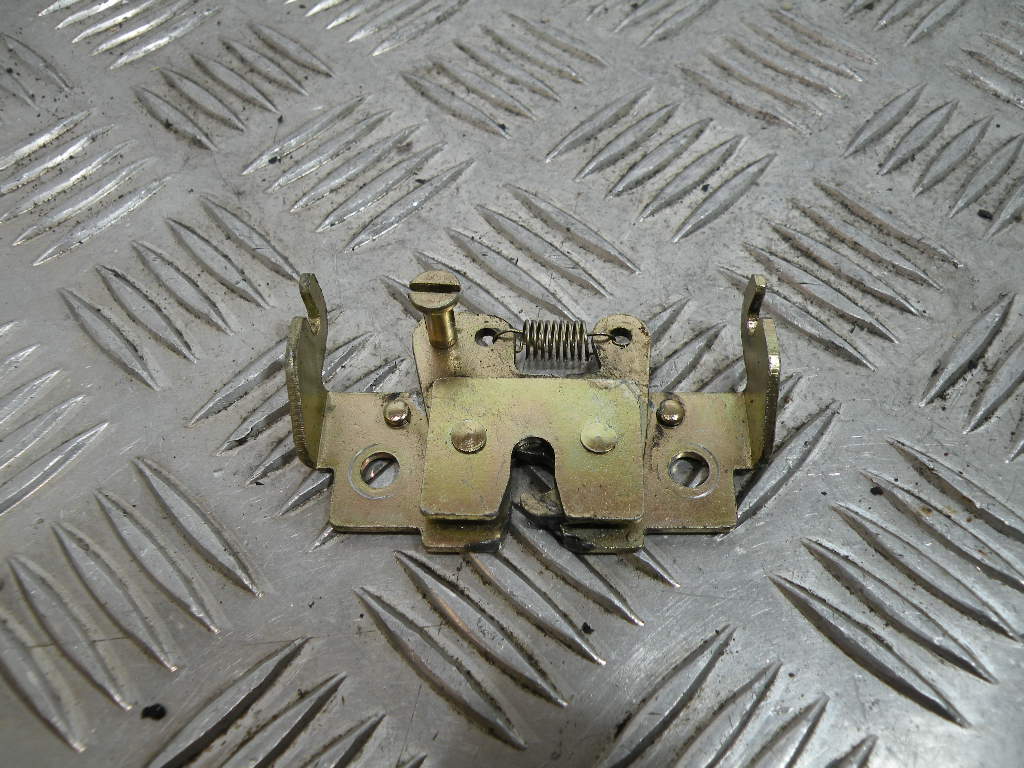 Serrure de coffre PEUGEOT 50 VIVACITY 2t -2013-