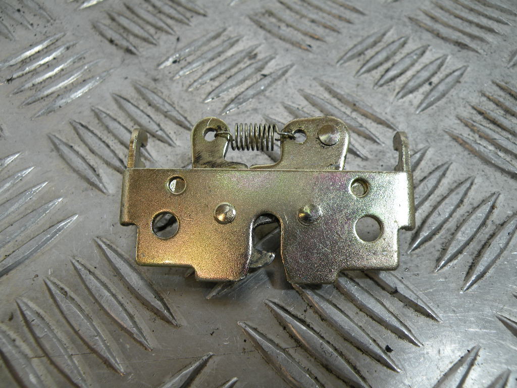 Serrure de coffre PEUGEOT 50 VIVACITY 2t -2013-