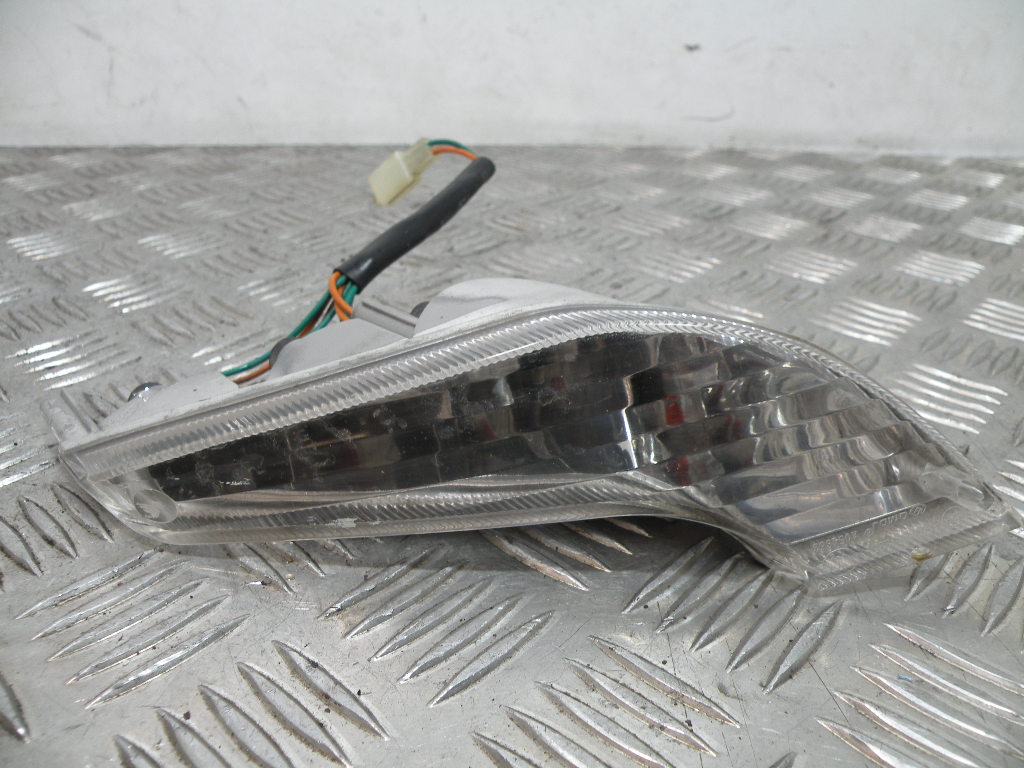 Clignotant avant PEUGEOT 50 VIVACITY 2t -2013-