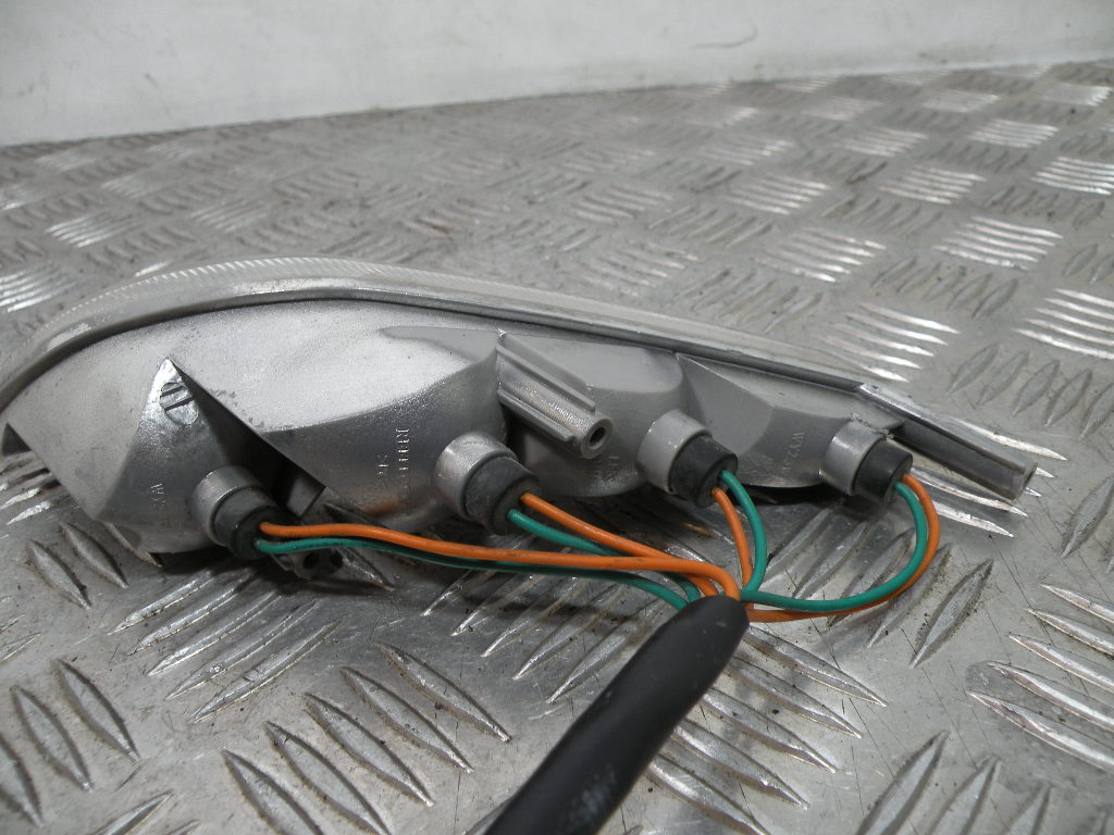 Clignotant avant PEUGEOT 50 VIVACITY 2t -2013-