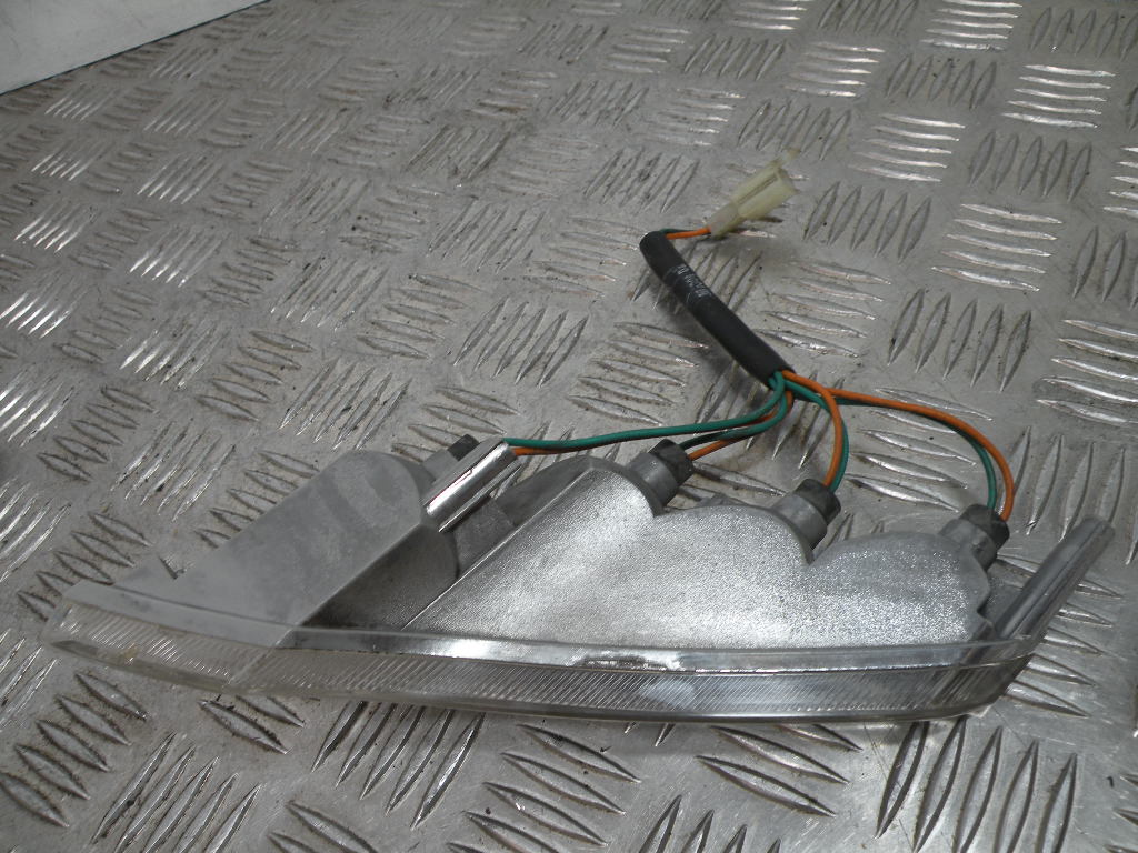 Clignotant avant PEUGEOT 50 VIVACITY 2t -2013-