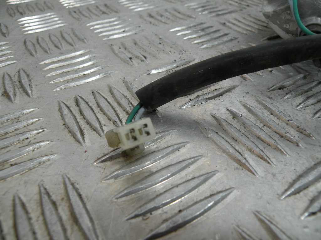 Clignotant avant PEUGEOT 50 VIVACITY 2t -2013-