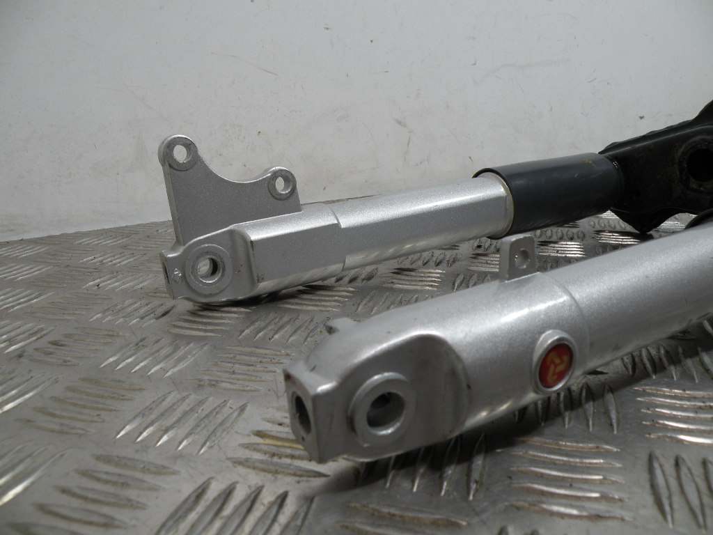 Fourche PIAGGIO 50 ZIP 2t -2013-