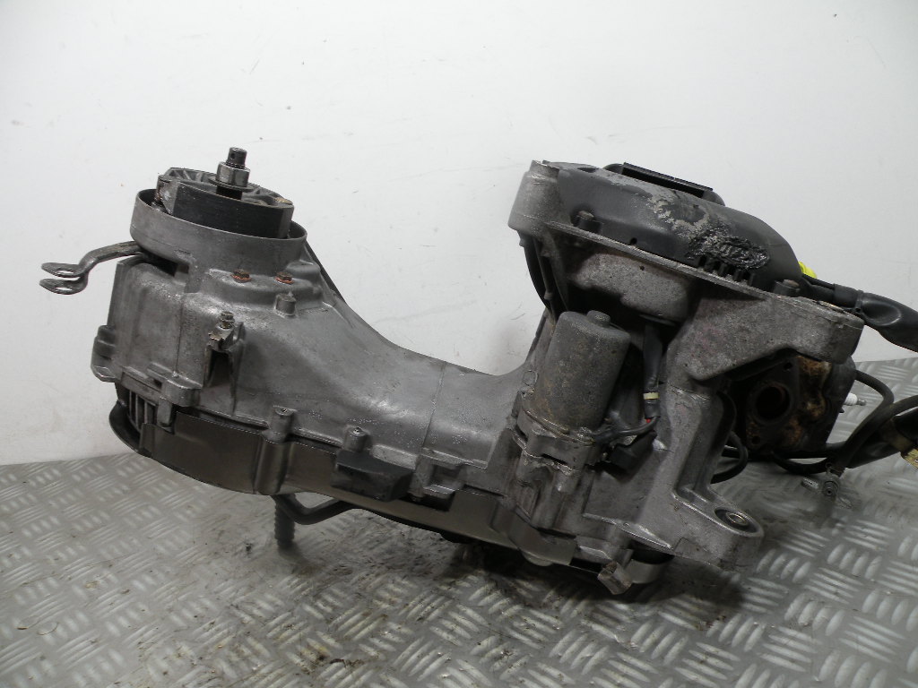 Moteur PIAGGIO 125 HEXAGON 2t -1996- (EXS1M)(35 926 km)