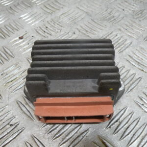 Régulateur PIAGGIO 125 HEXAGON 2t -1996-