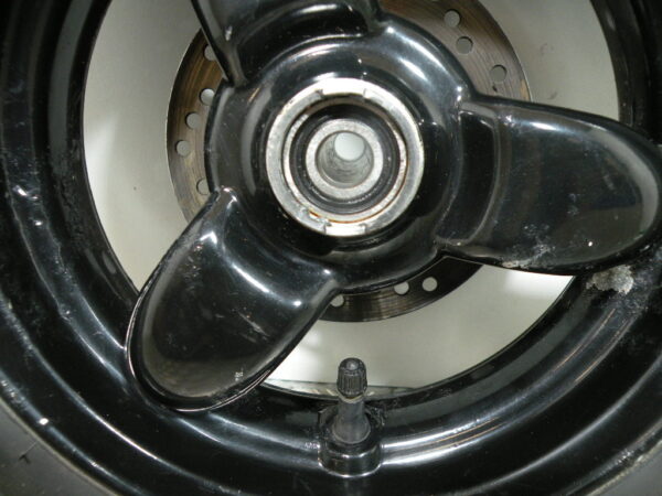 Roue avant PEUGEOT 50 TREKKER 2t -2008-