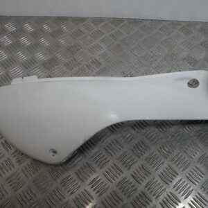 Carénage latéral droit PEUGEOT 50 TREKKER 2t -2008-