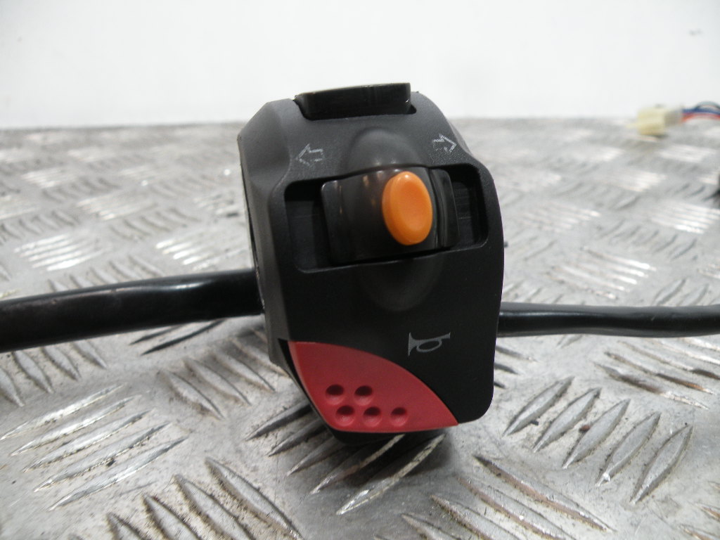 Commodo gauche PEUGEOT 50 TREKKER 2t -2008-