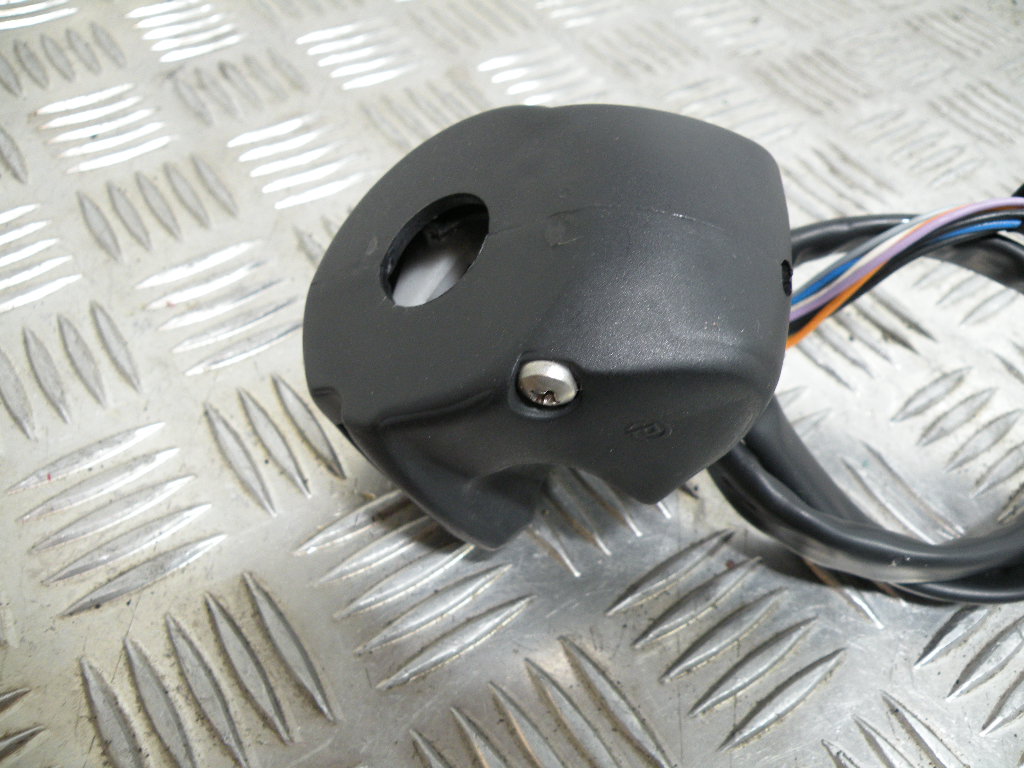 Commodo gauche PEUGEOT 50 CITYSTAR 2t -2019-