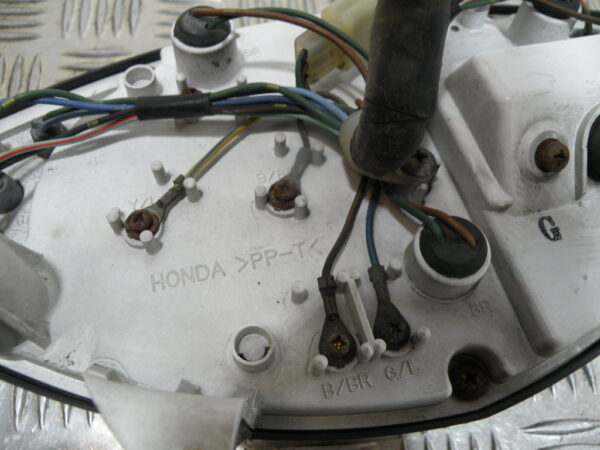 Compteur (98 664 km) HONDA 650 DEAUVILLE 4t -1998-
