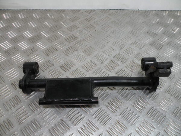 Support moteur PEUGEOT 125 CITYSTAR 4t -2018-