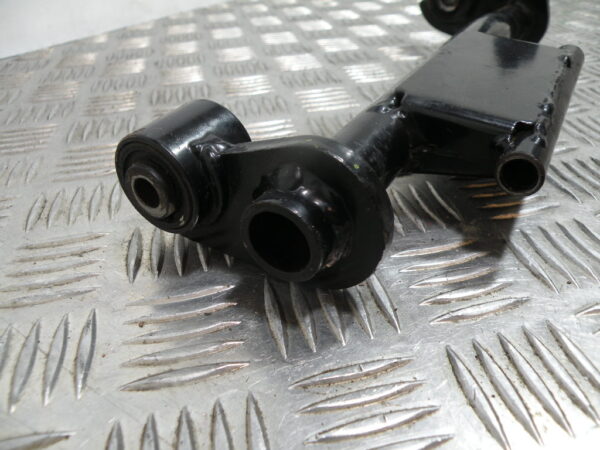 Support moteur PEUGEOT 125 CITYSTAR 4t -2018-
