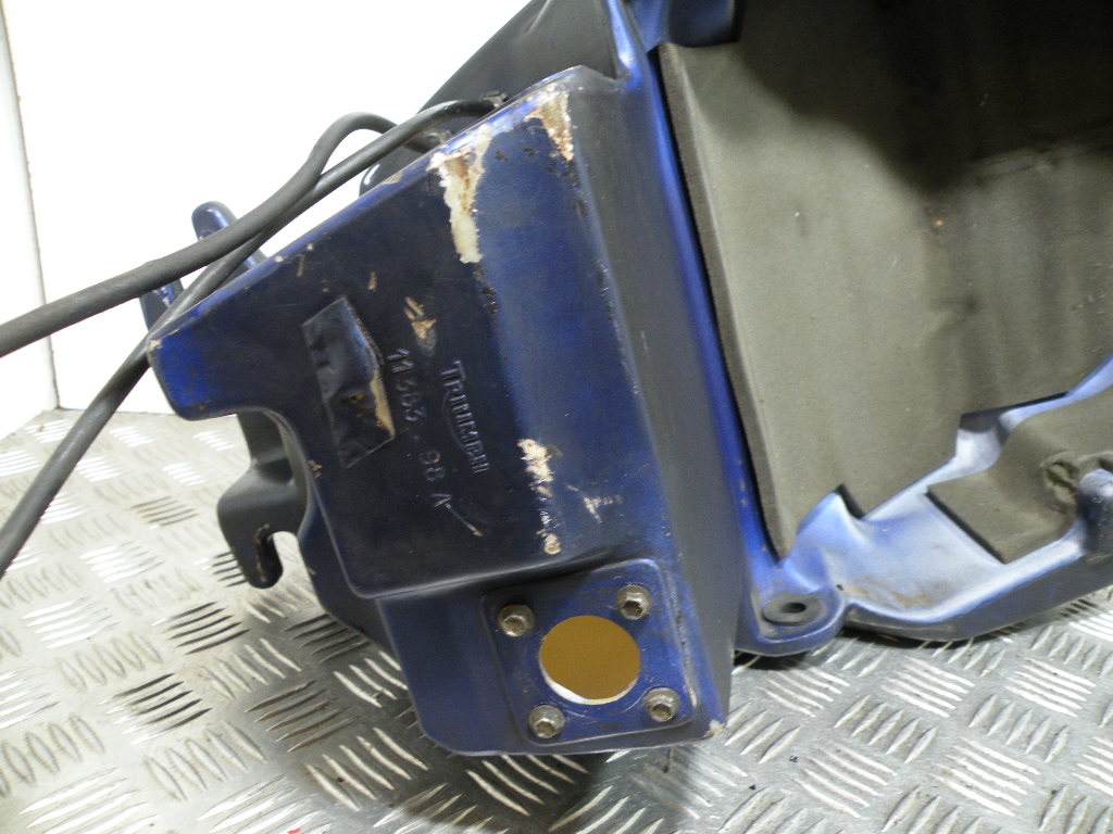 Réservoir d’essence TRIUMPH 955 SPRINT 4t -2000-