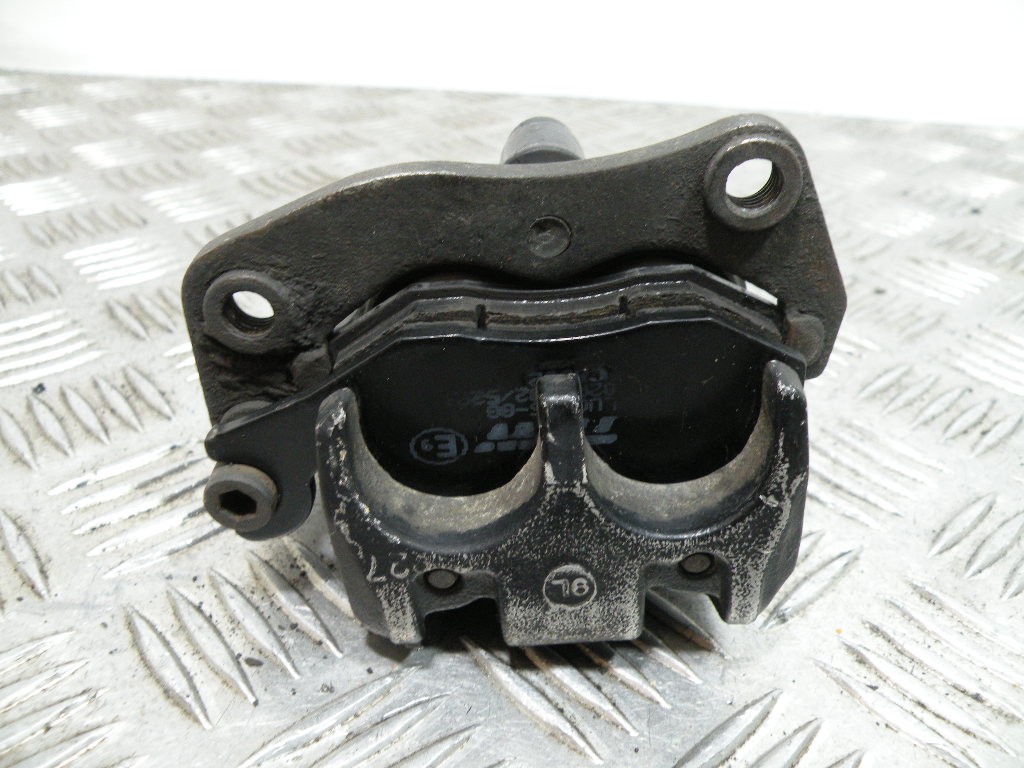 Étrier de frein arrière TRIUMPH 955 SPRINT 4t -2000-