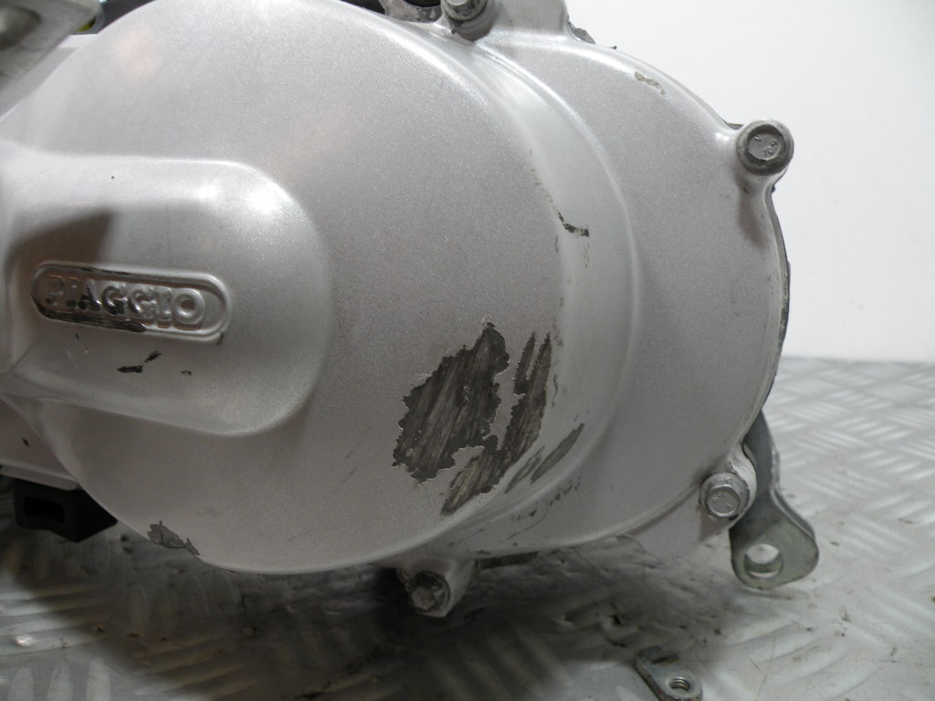 Moteur VESPA 50 LX 2t -2012- (C381M)(12 578km)