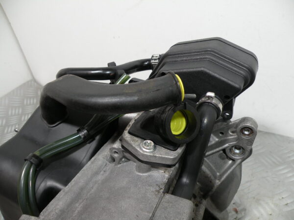 Moteur VESPA 50 LX 2t -2012- (C381M)(12 578km)