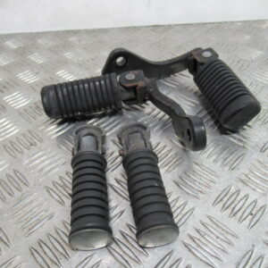 Repose pieds avant et arrière YAMAHA 125 SR – 1998 –