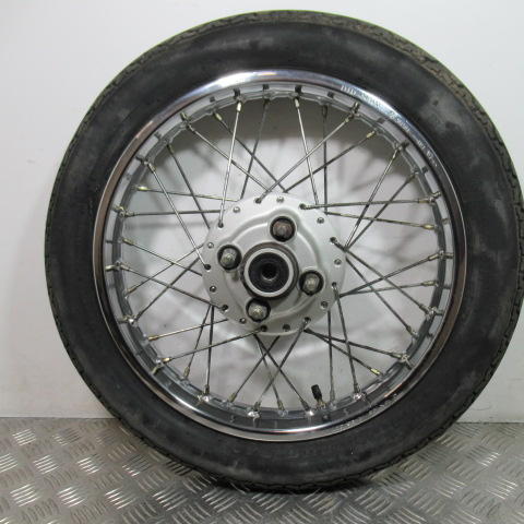 Roue arrière YAMAHA 125 SR – 1998 –