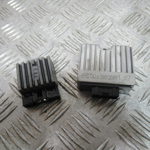 Régulateur relais APRILIA 50 SR – 2019 –