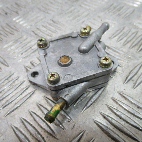 Pompe essence PIAGGIO 125 SUPER LX 2T – 2000 –