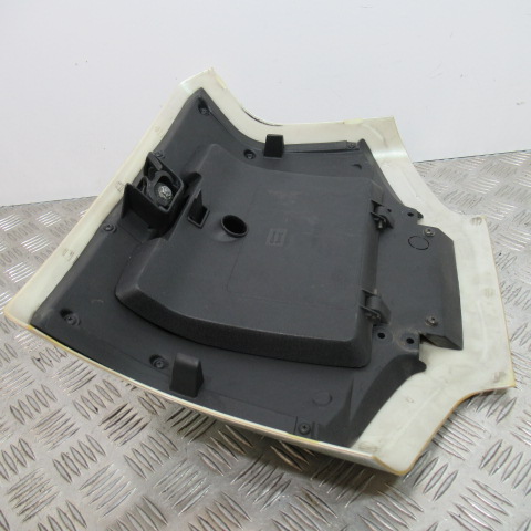 Porte de coffre PIAGGIO 125 SUPER LX 2T – 2000 –