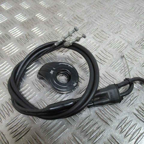 Cables accélérateur+tirage rapide YAMAHA 125 TW – 2004 –