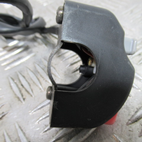 Commodo droit YAMAHA 125 TW – 2004 –