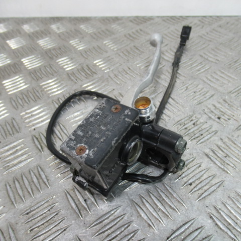 Maitre cylindre frein avant YAMAHA 125 TW – 2004 –