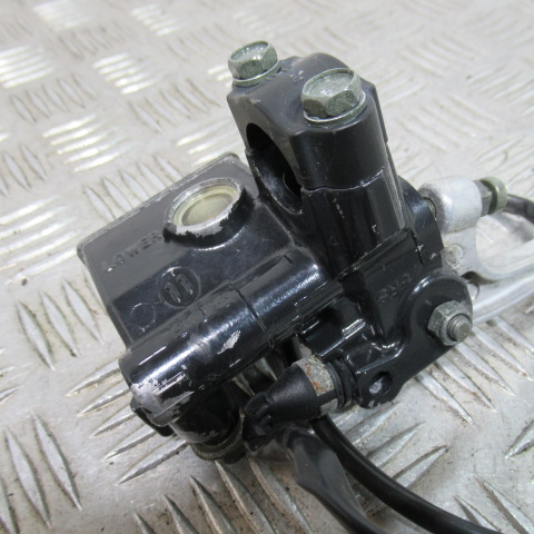 Maitre cylindre frein avant YAMAHA 125 TW – 2004 –