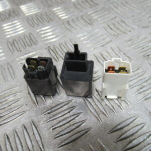 Lot relais YAMAHA 125 TW – 2004 –