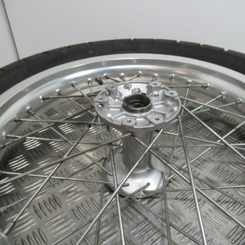 Roue avant YAMAHA 125 TW – 2004 –