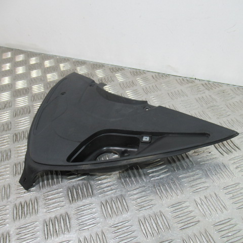 Couvercle supérieur PIAGGIO MP3 300 YOURBAN – 2013 –