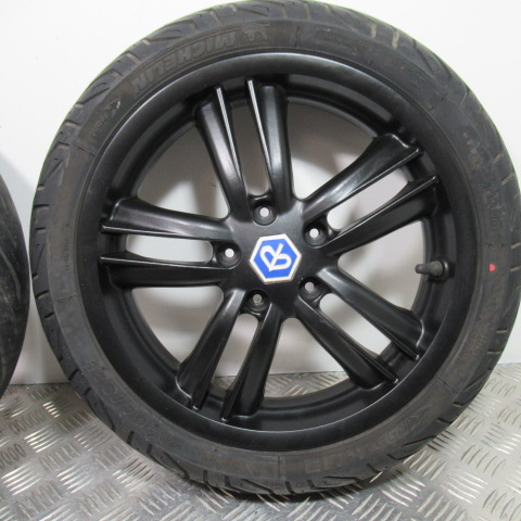 Roues avant PIAGGIO MP3 300 YOURBAN – 2013 –