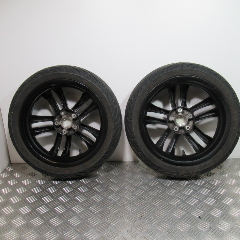 Roues avant PIAGGIO MP3 300 YOURBAN – 2013 –