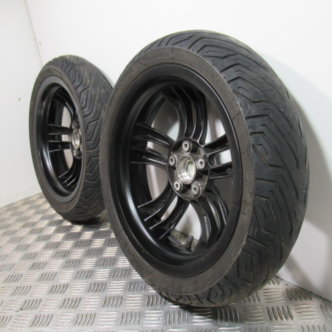 Roues avant PIAGGIO MP3 300 YOURBAN – 2013 –