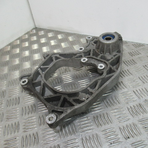 Bras oscillant PIAGGIO MP3 300 YOURBAN – 2013 –