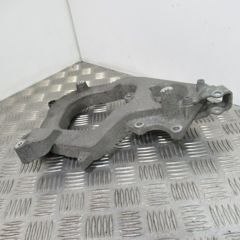 Bras oscillant PIAGGIO MP3 300 YOURBAN – 2013 –