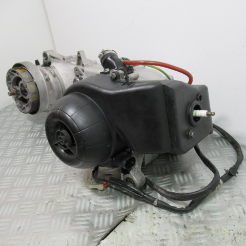 Moteur PIAGGIO FLY 50 2T – 2016 – 15153KM – CA41M-