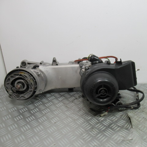 Moteur PIAGGIO FLY 50 2T – 2016 – 15153KM – CA41M-