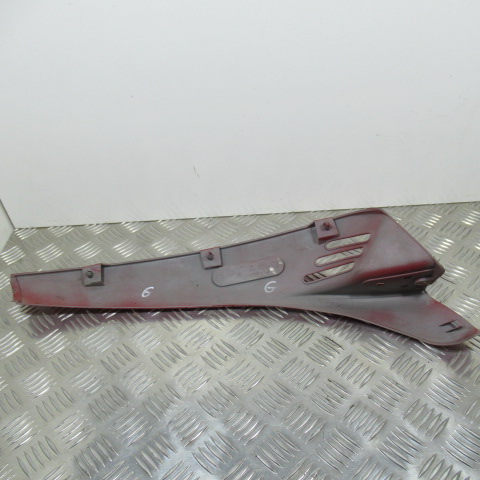 Bas caisse gauche VESPA 125 ET4 – 2004 –